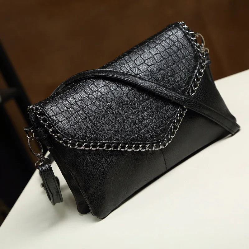 Elegant Hand Clutch