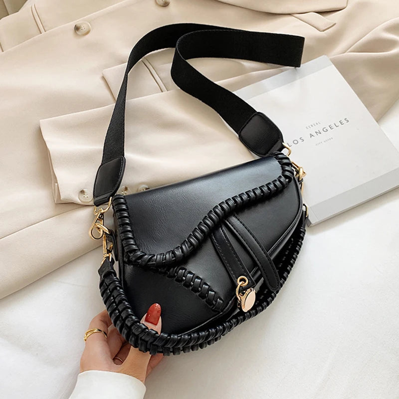 The DeeDee Shoulder Bag